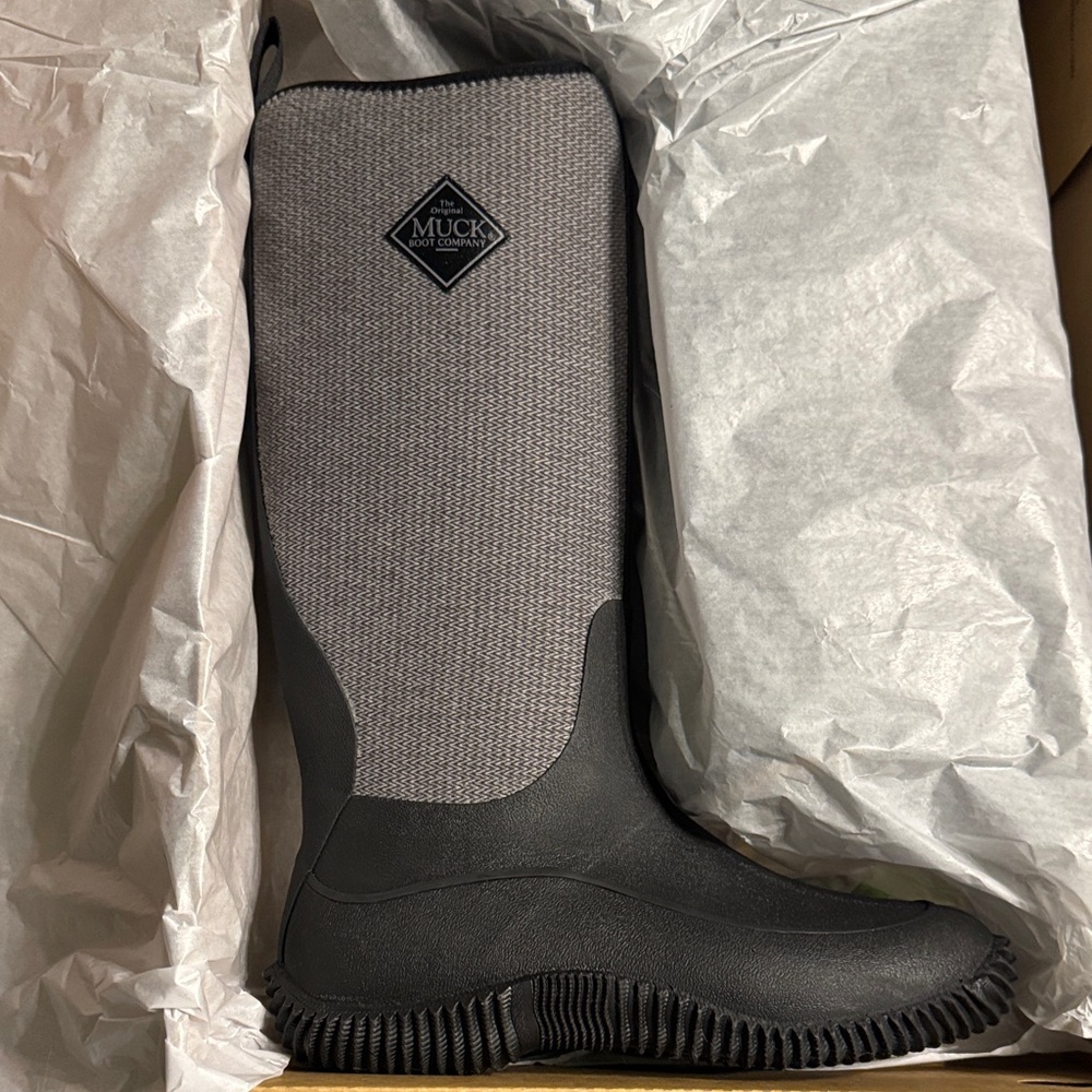 MUCK boot- Women’s Hale in Herringbone